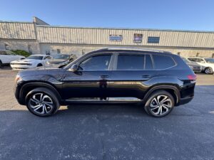 2023 Volkswagen Atlas SEL 76155