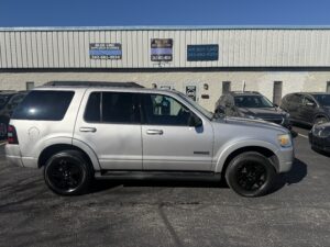 2008 Ford Explorer XLT 136742